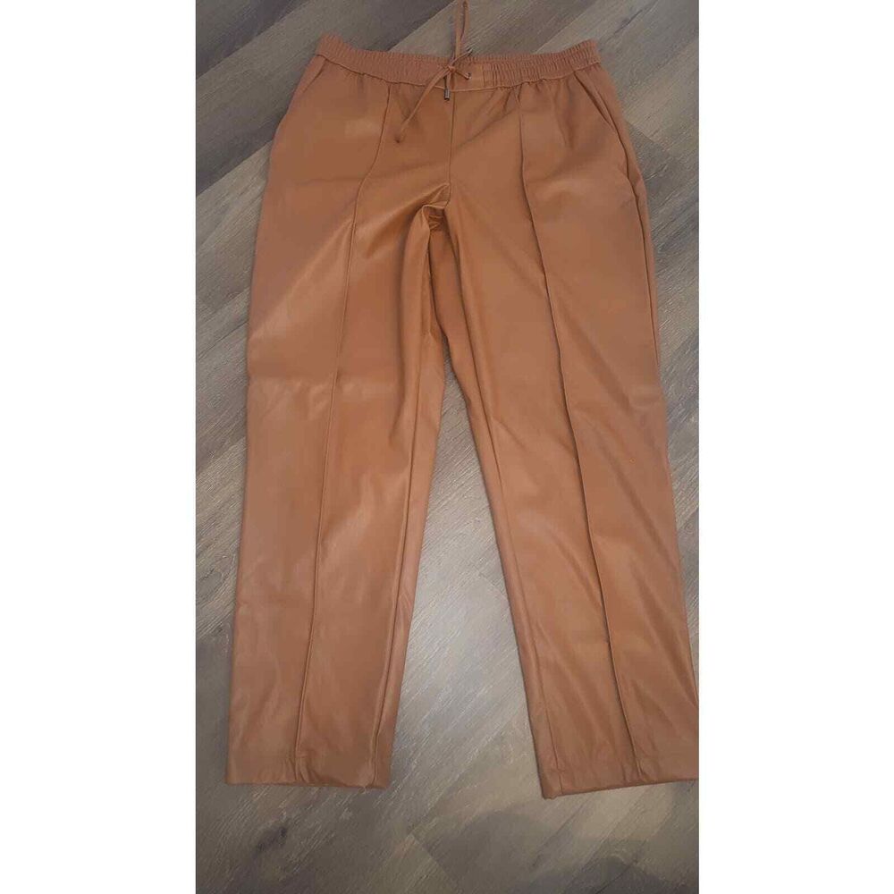Nine West Jogger womens size Medium Brown / Rust